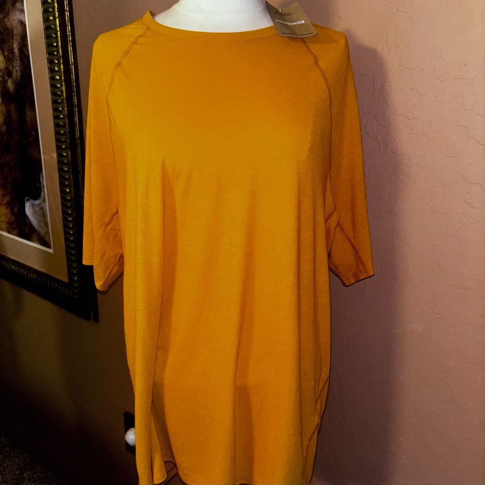 NWT Patagonia Men's Mustard Short Sleeve Capilene’ Cool Trail Tee size Large